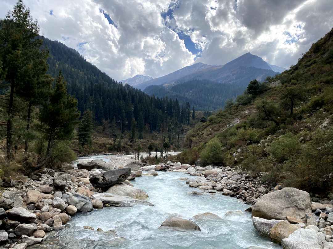 Photo 2 of Kasol Kheerganga Trek